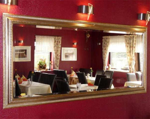 Hotel Garni Haus Schoenberger Heiligenhaus Bagian luar foto
