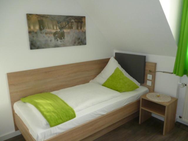 Hotel Garni Haus Schoenberger Heiligenhaus Bagian luar foto
